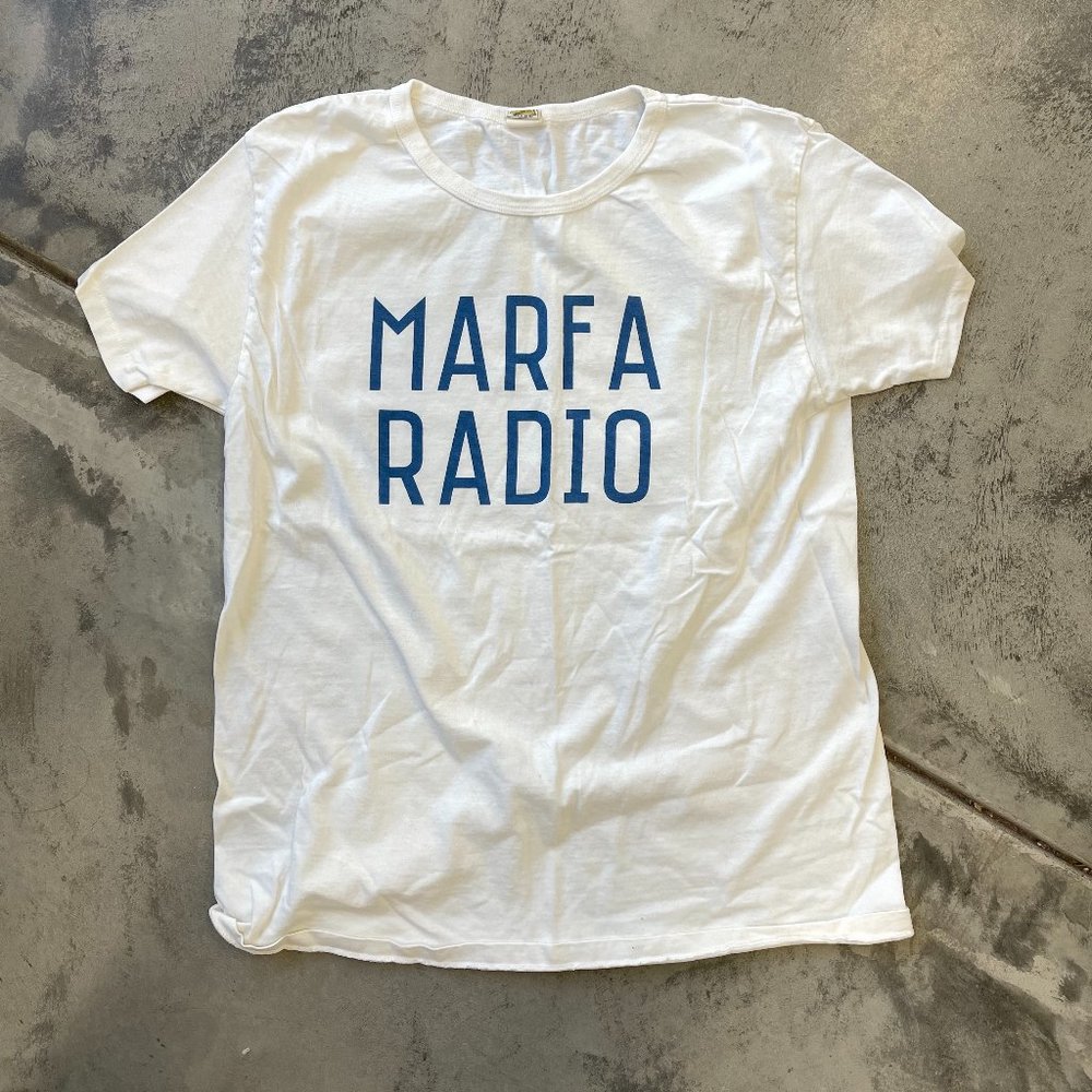 Marfa Public Radio Filth Mart White T-Shirt Size Medium